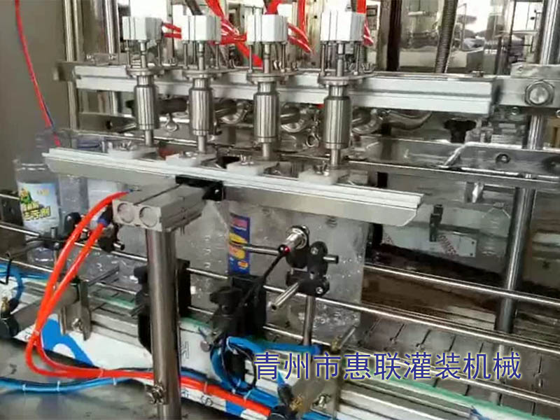 車(chē)用尿素溶液灌裝機(jī)